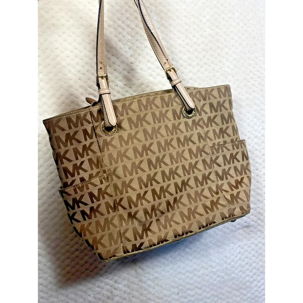 Michael Kors Large Jet Set Travel Tote Vanilla Tan Monogram Canvas Handbag Purse